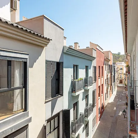 U-nique Montano * Malaga